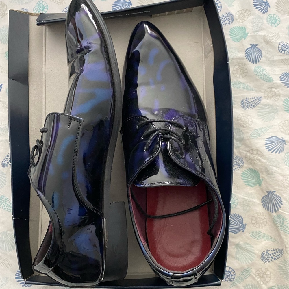 Dress shoes-must see